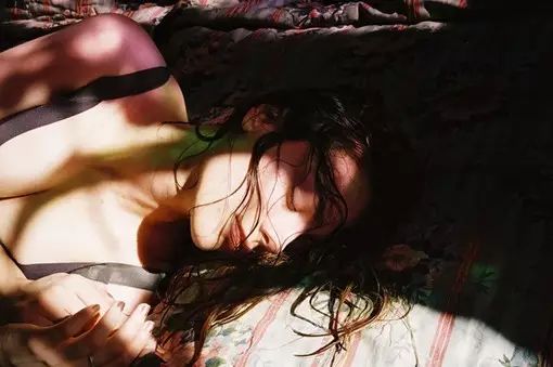 我多希望你正在翻我的朋友圈